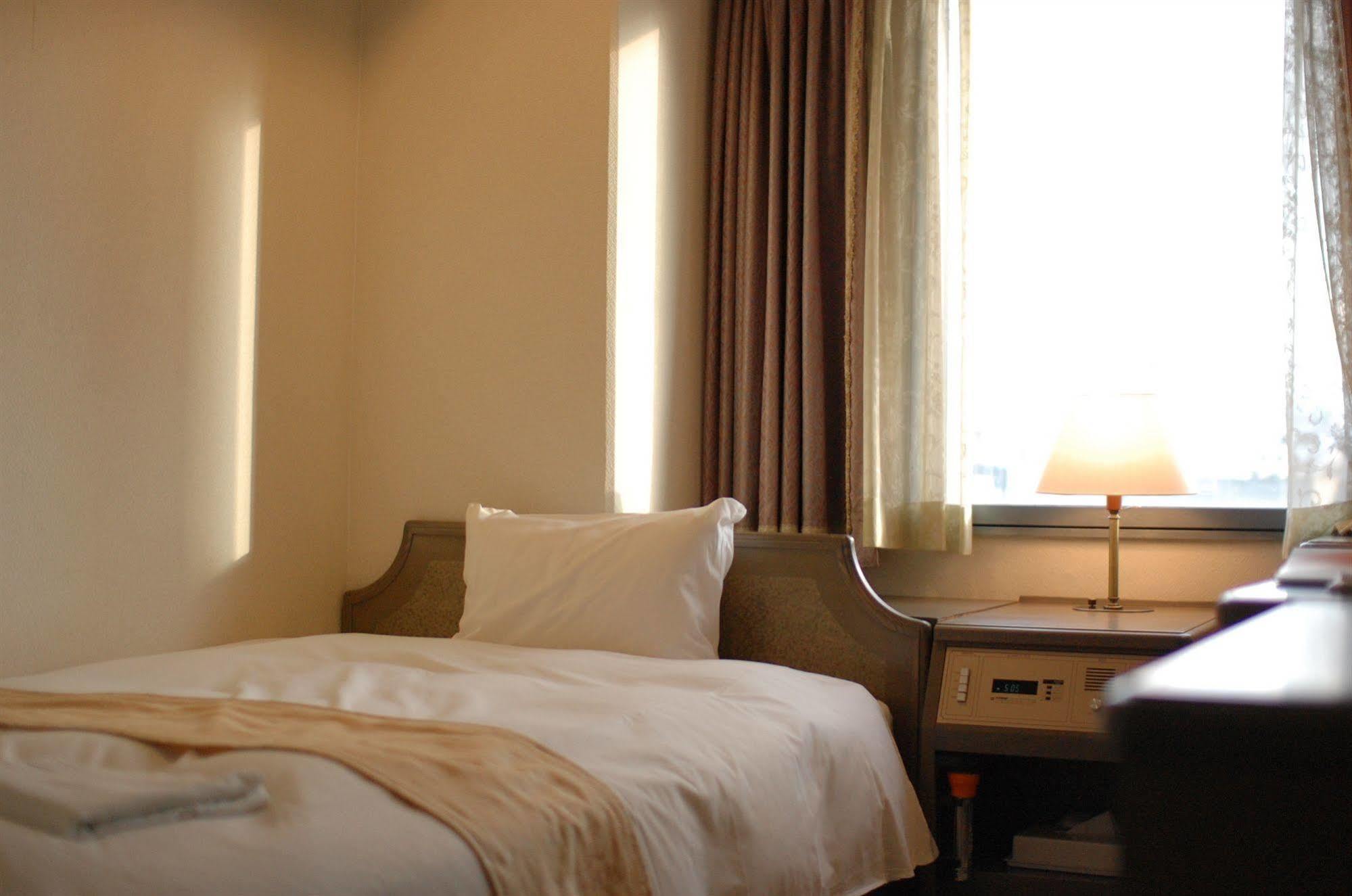 Loisir Hotel يوككايتشي المظهر الخارجي الصورة